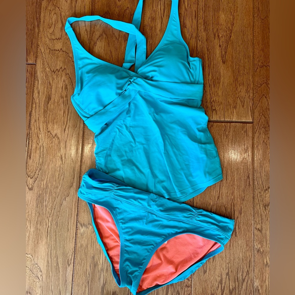 Athleta Swim Set